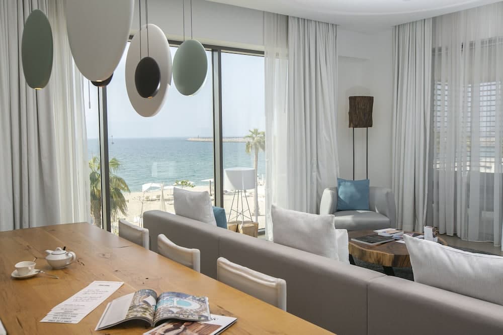 Nikki Beach Resort & Spa Dubai — 13