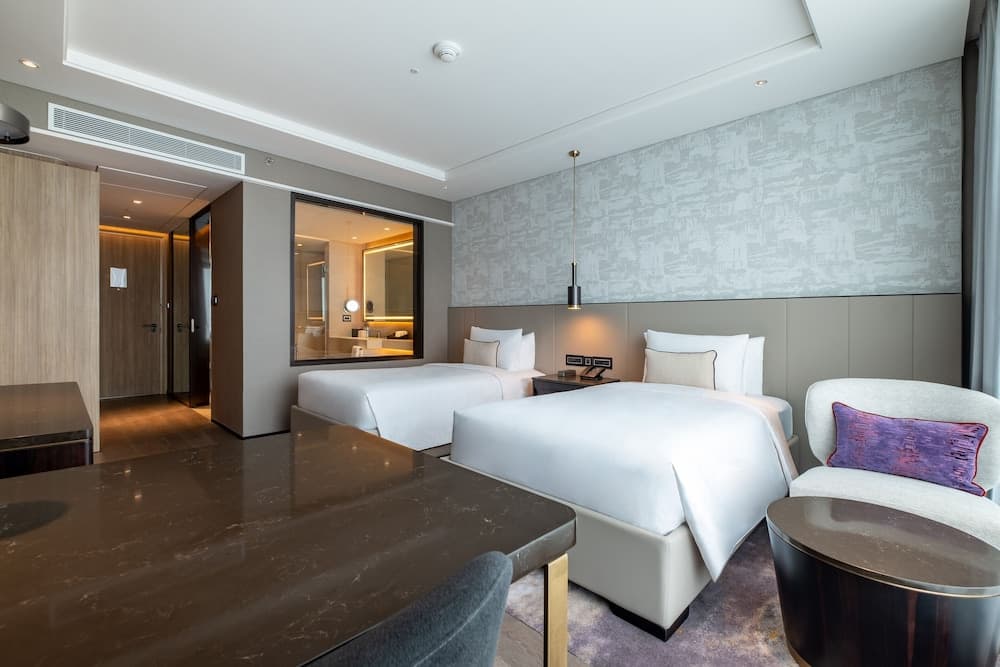 Hotel Carlton Bangkok Sukhumvit — 28