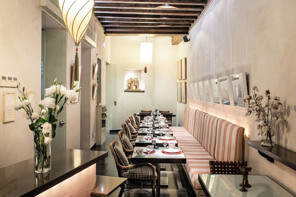 Boutique-Hotel Corral del Rey by ALUZ Collection — 17