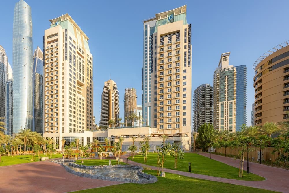 Al Habtoor Grand Resort, Autograph Collection® — 1