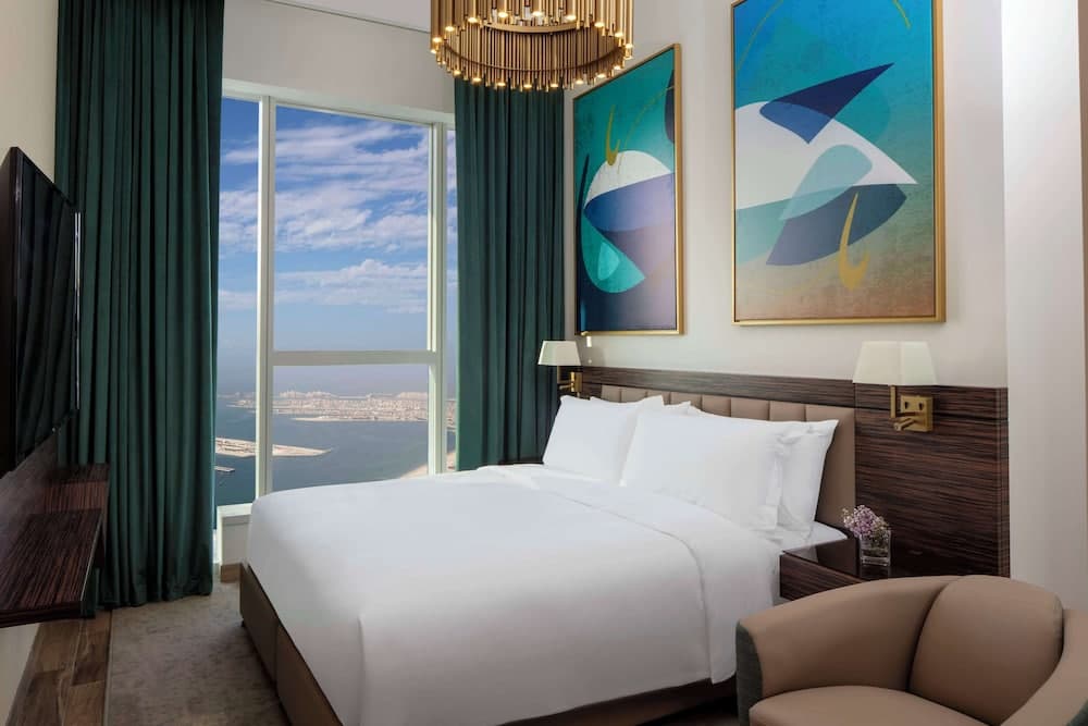 Avani+ Palm View Dubai Hotel & Suites — 9