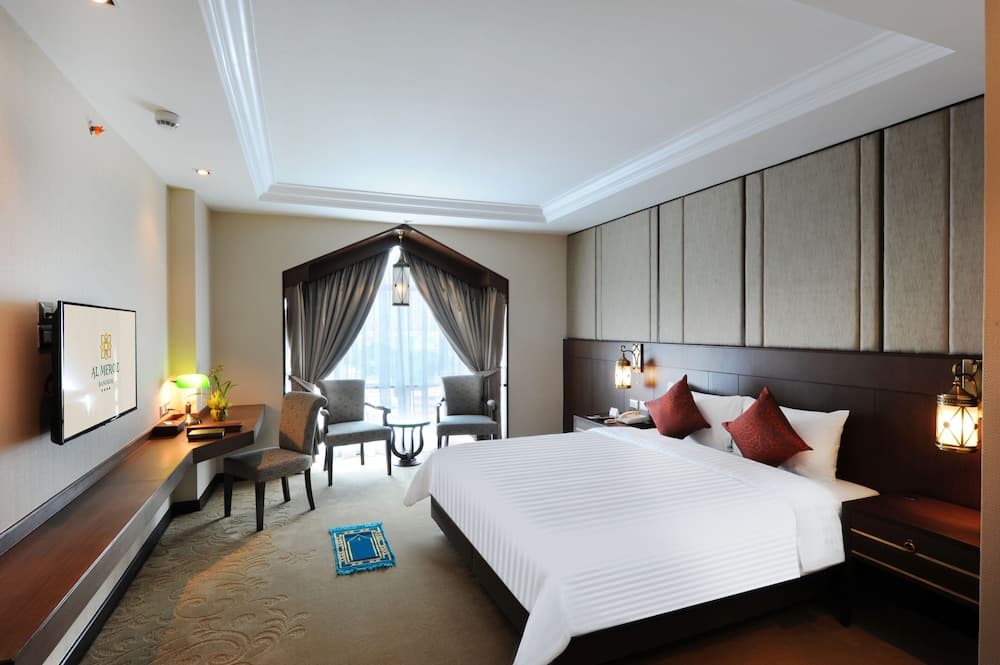 Al Meroz Bangkok — 23