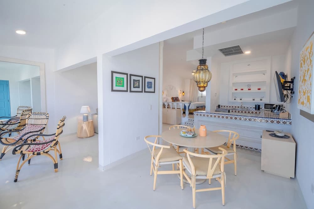 Mar del Cabo By Velas Resort — 23