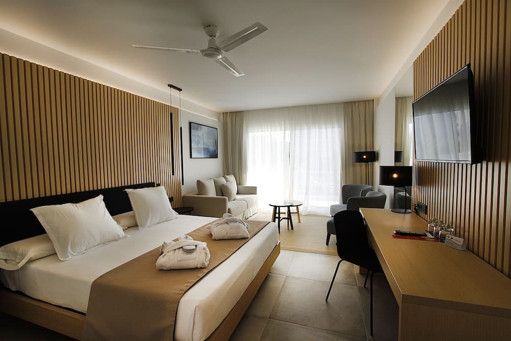 BG Hotel Caballero — 26