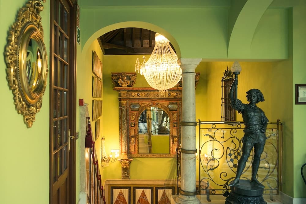 Hotel Ateneo Sevilla — 22