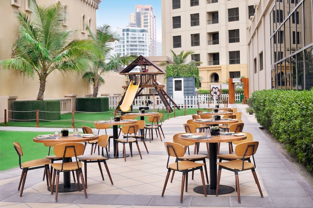 Mövenpick Hotel Jumeirah Beach — 22