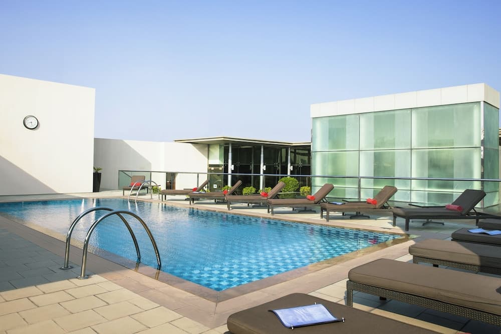 Centro Barsha — 22