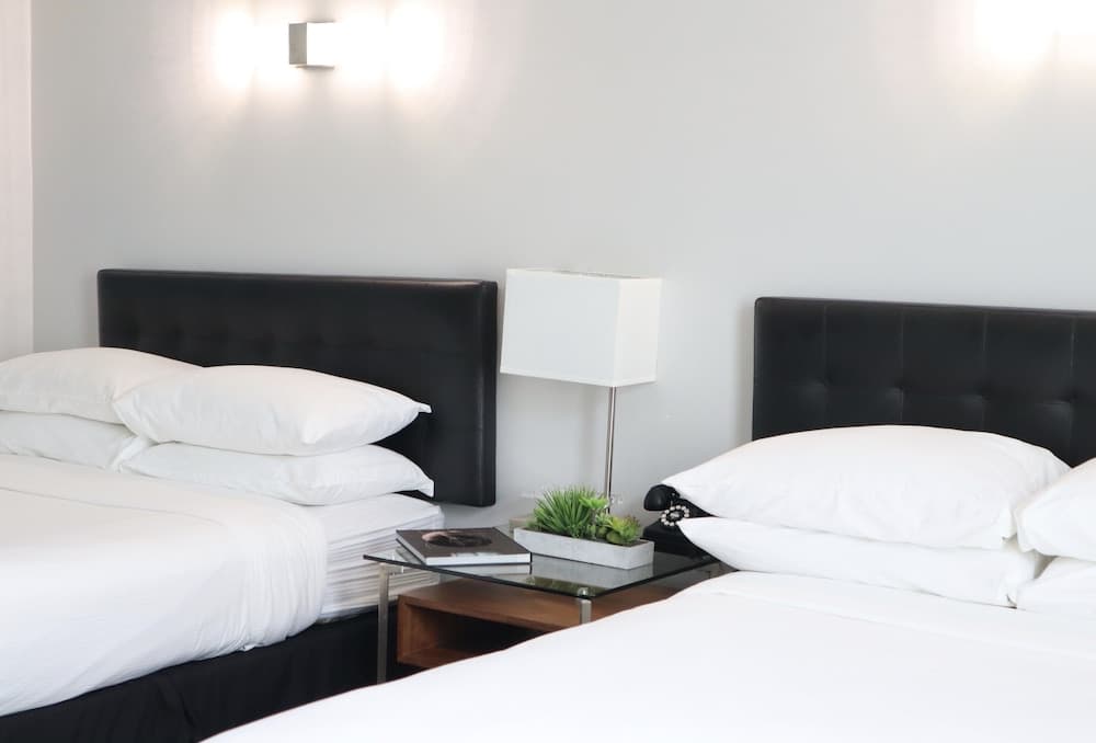 Hotel Park Plaza Lodge — 7