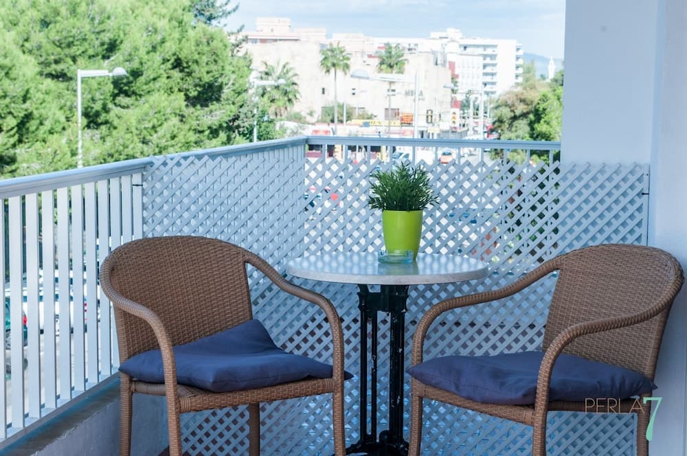 Perla Seven Apartments — 1