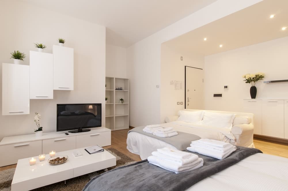 Milan Royal Suites Magenta & Luxury Apartments — 18