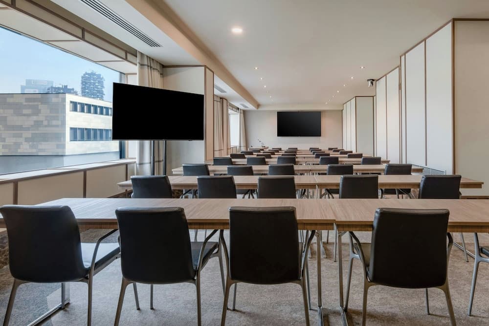 AC Hotel Milano por Marriott — 17