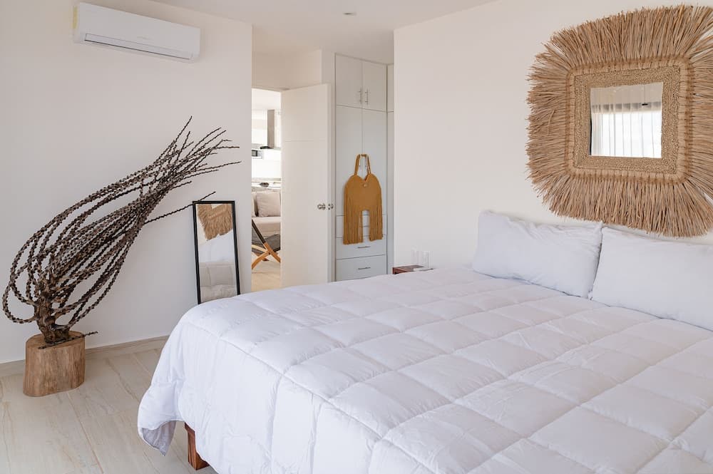 Blue Luxury Kukulkan — 17