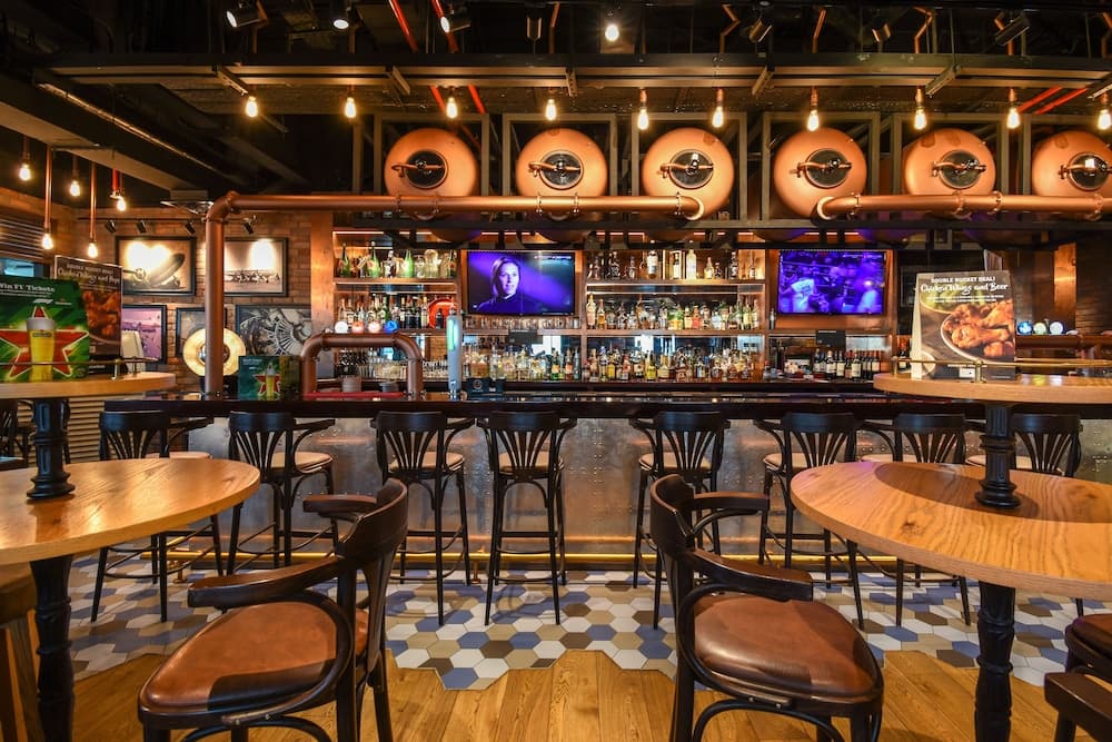 Premier Inn Dubai Aeroporto Internazionale — 17