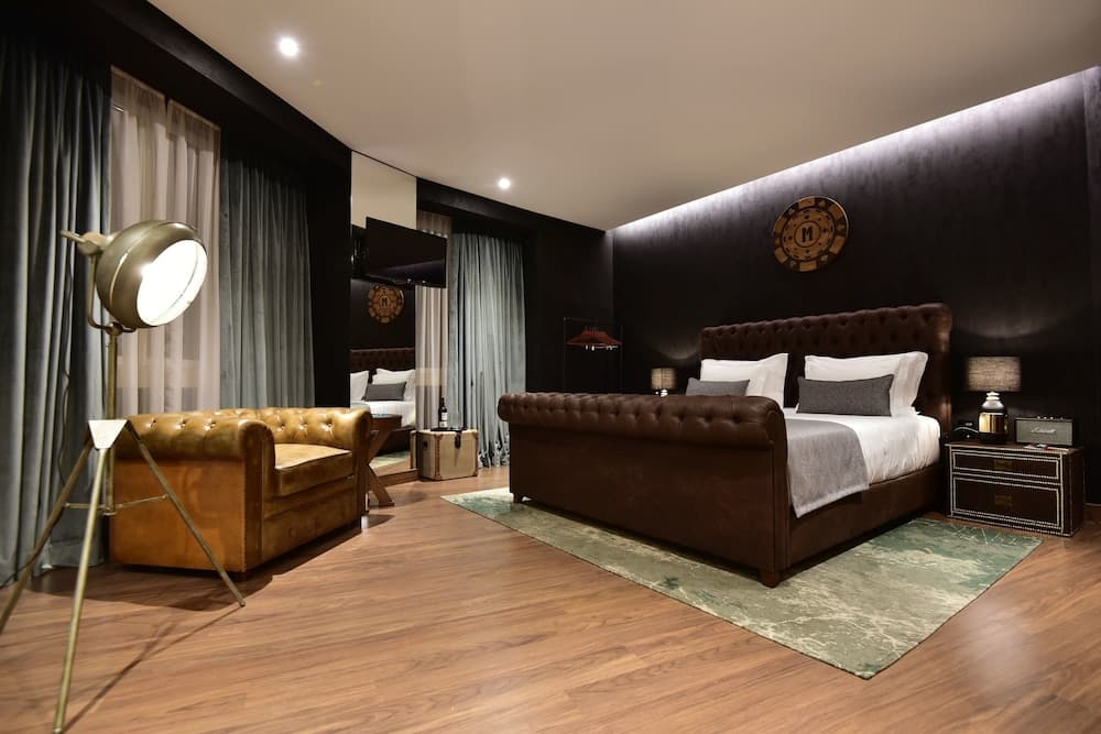 Maxime Hotel — 12