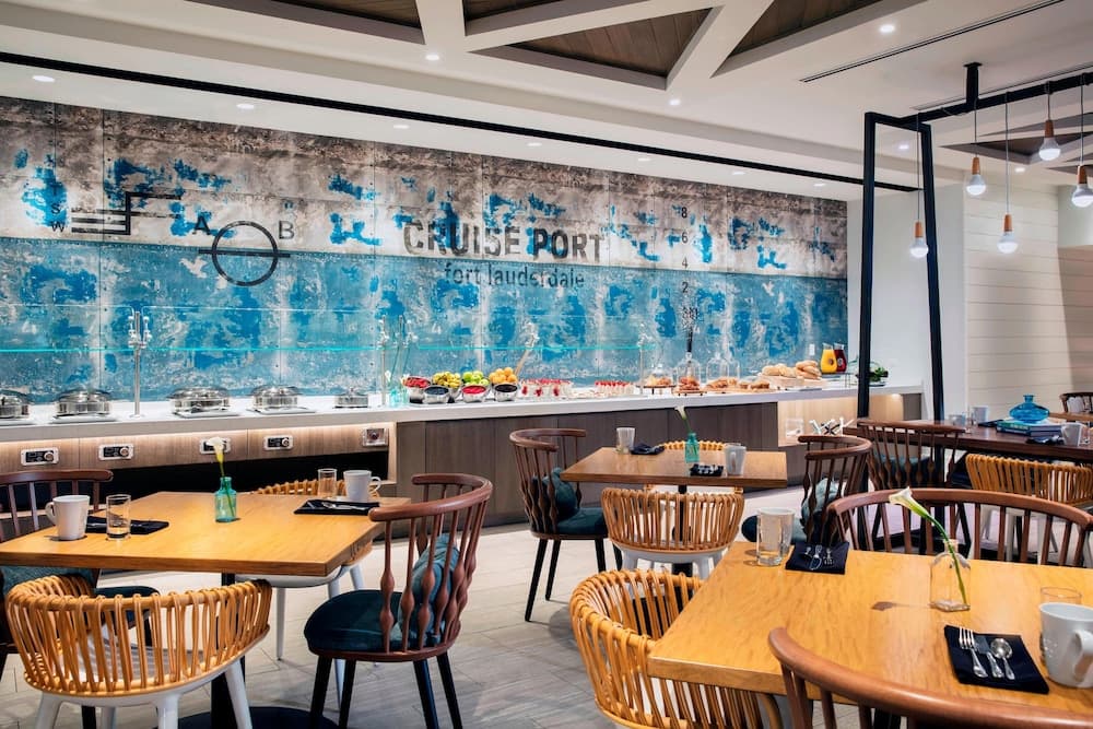 Renaissance Fort Lauderdale Marina Hotel — 25