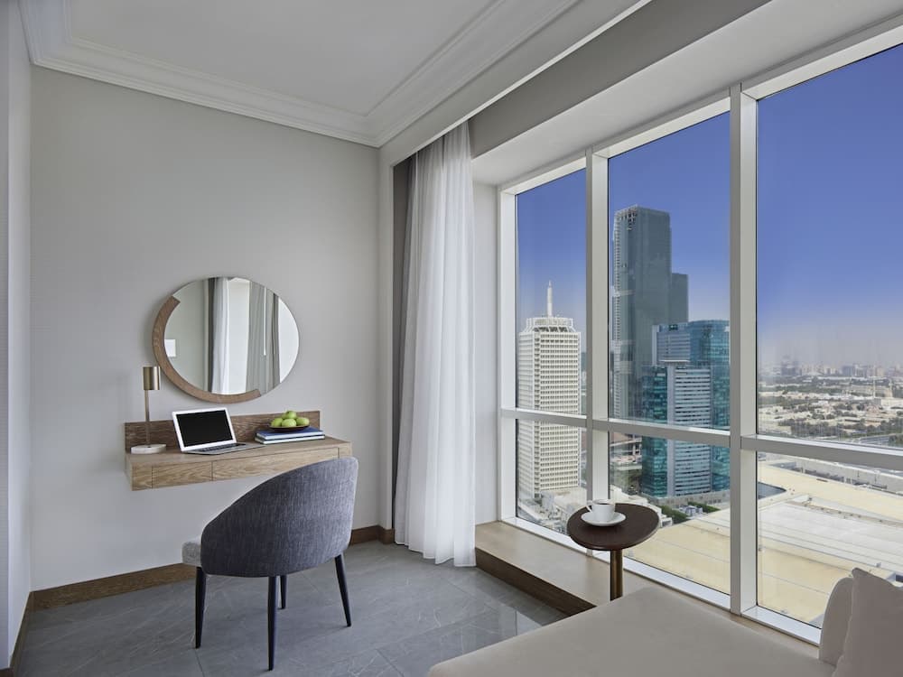 Fairmont Dubai — 5