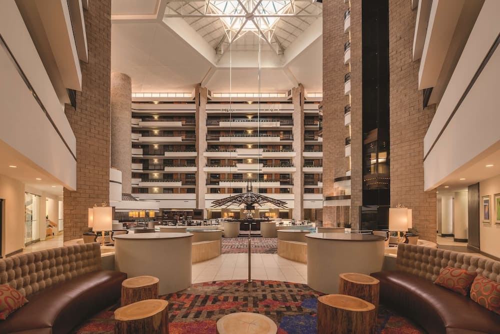 Embassy Suites by Hilton Orlando International Dr ICON Park — 1