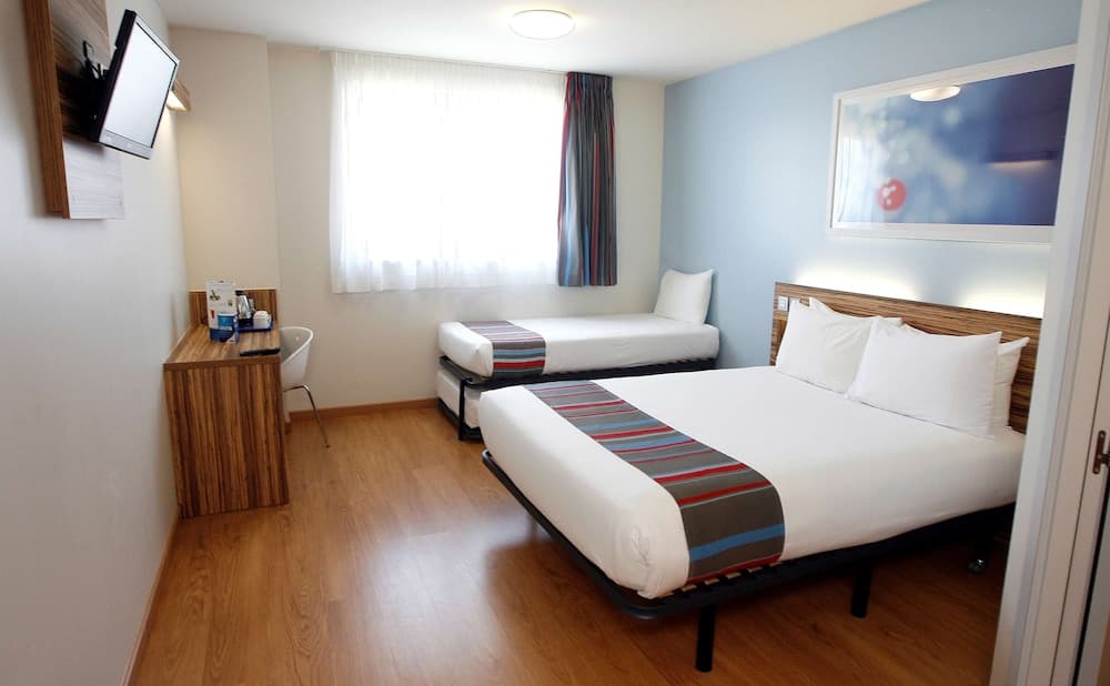 Travelodge Barcelona Poblenou — 25