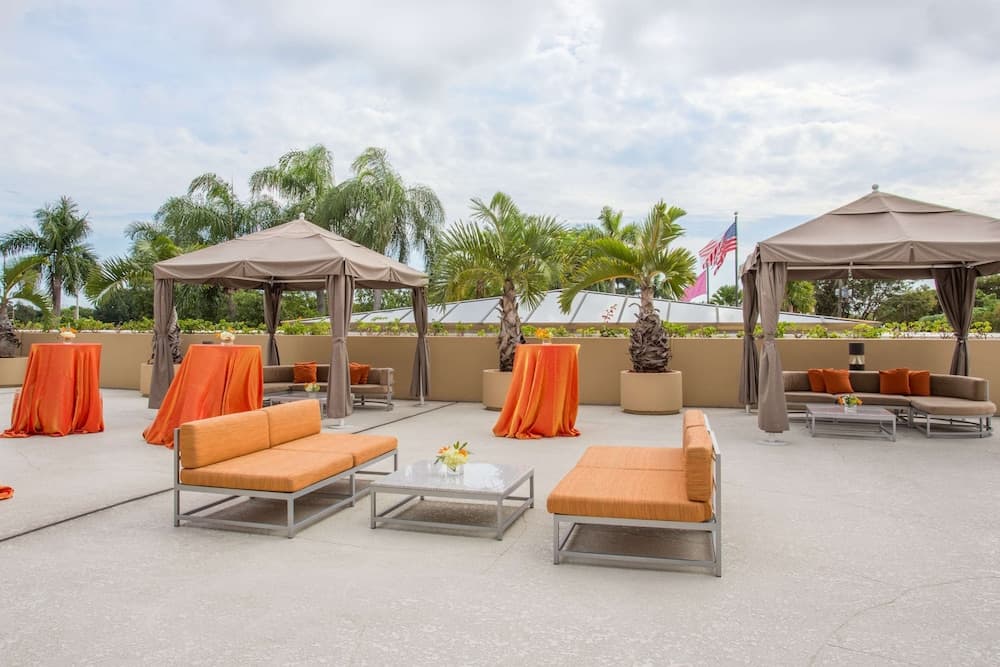 Sonesta Miami Airport — 29