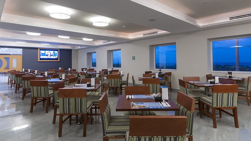 Holiday Inn Express Cabo San Lucas by IHG — 28