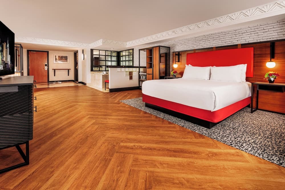 New York-New York Hotel & Kasino — 17