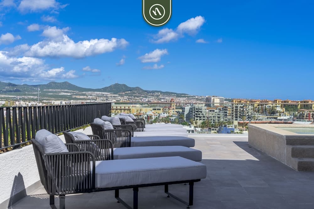 Tower 605 by Naya Homes — 10