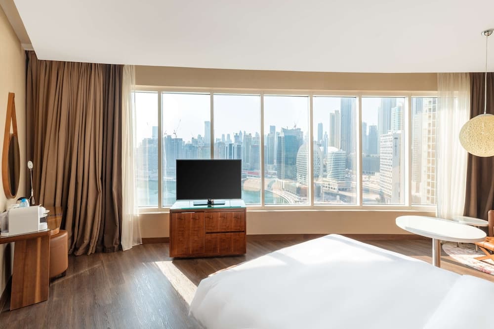 Radisson Blu Hotel, Dubai Canal View — 21