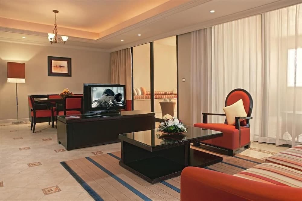 Arjaan by Rotana Dubai Medienstadt — 25