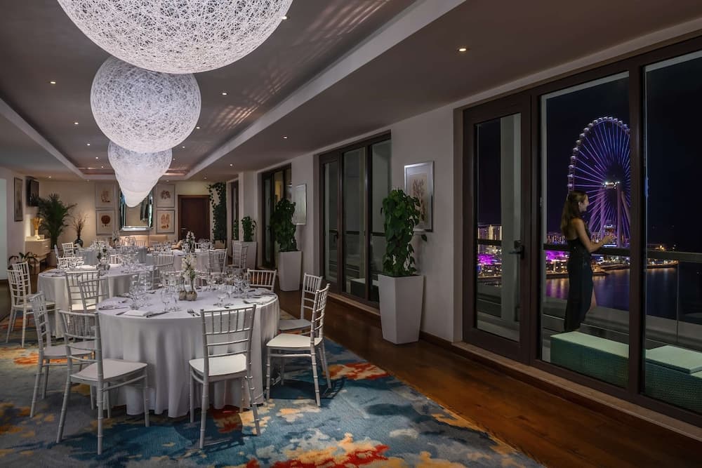 JA Ocean View Hotel, Jumeirah Beach Dubai — 20