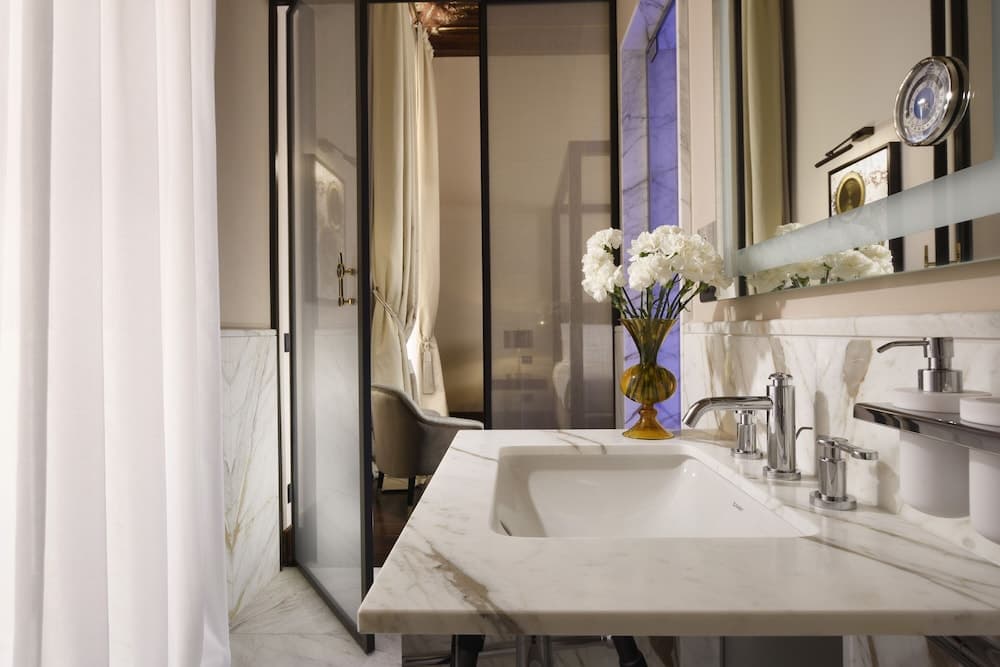 Hotel L'Orologio Roma — 30