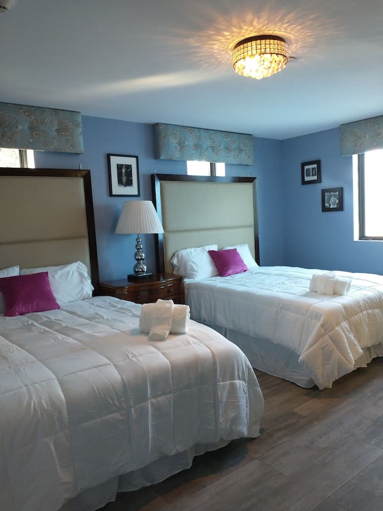 Hotel Dunns Josephine — 6