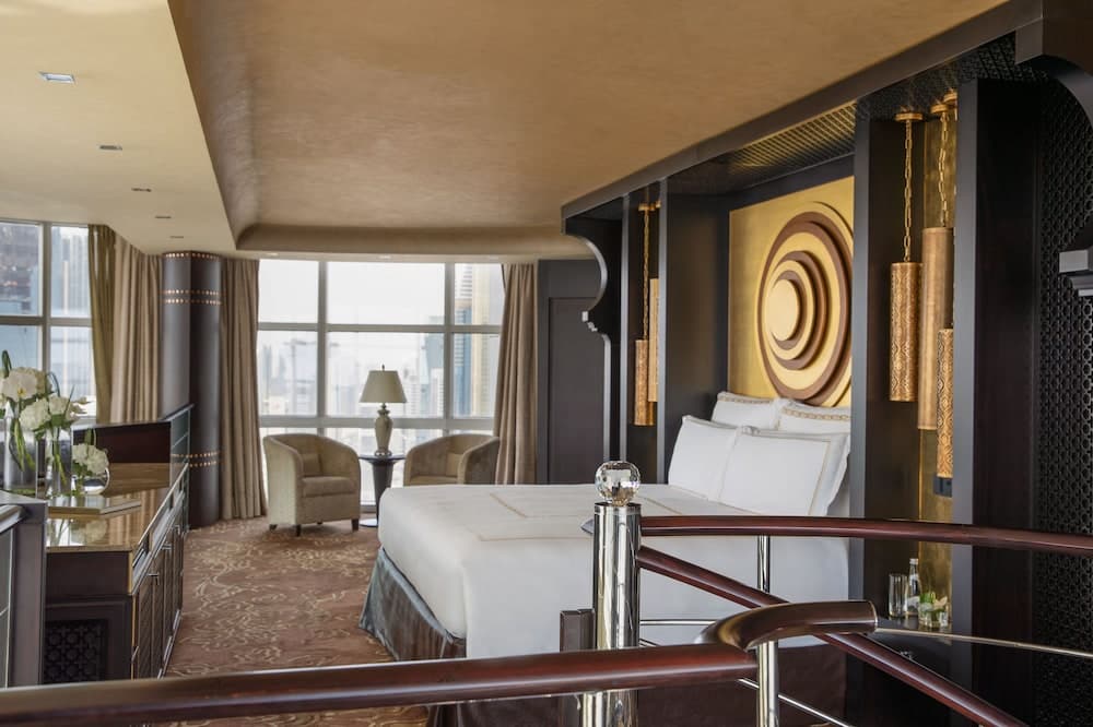 Jumeirah Emirates Towers Dubai — 9