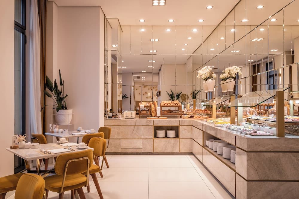 Bless Hotel Barcelona — 11