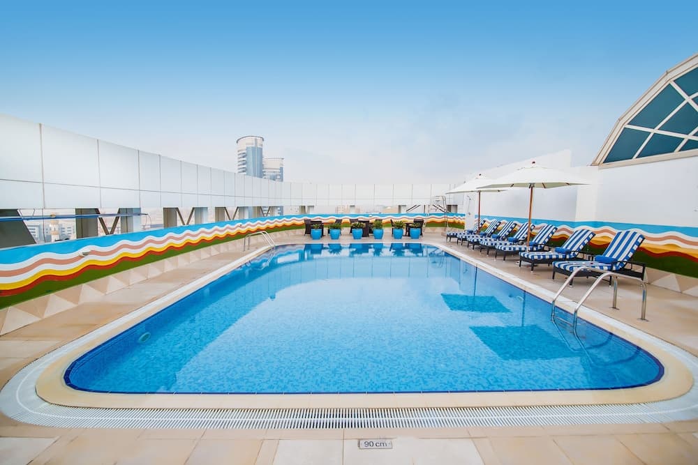 Grand Excelsior Hotel Bur Dubai — 12