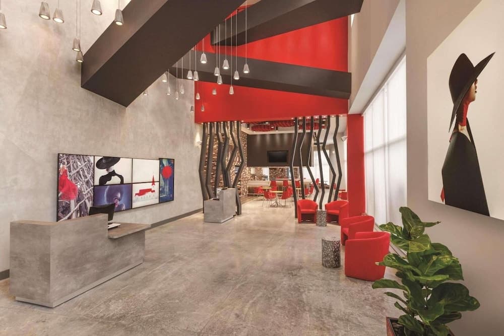 Kompose Boutique Hotel Miami Flughafen — 12