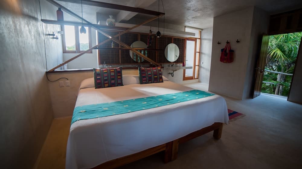HOTEL POCNA — 10