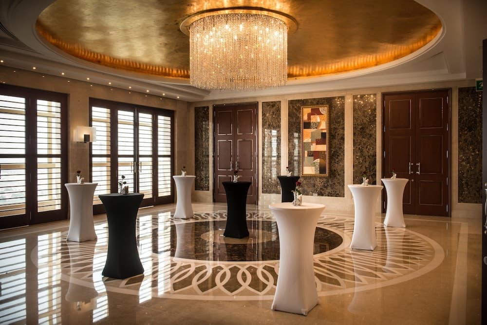Grand Millennium Dubai — 9
