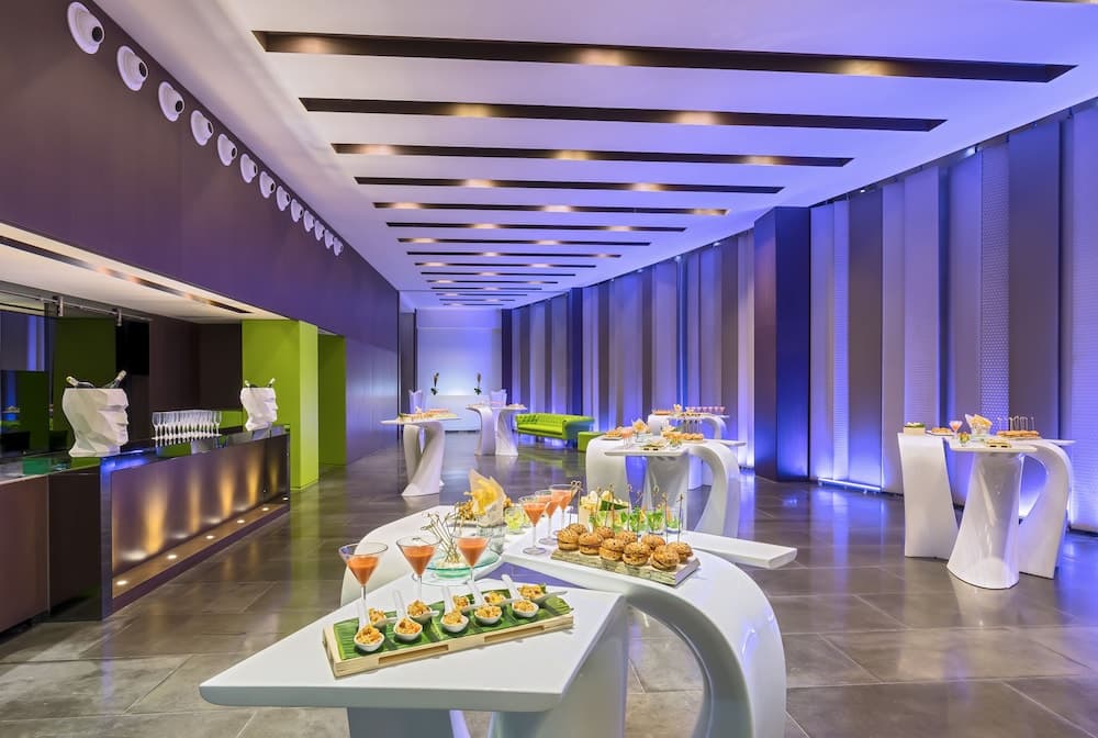 Hotel Barceló Málaga — 11
