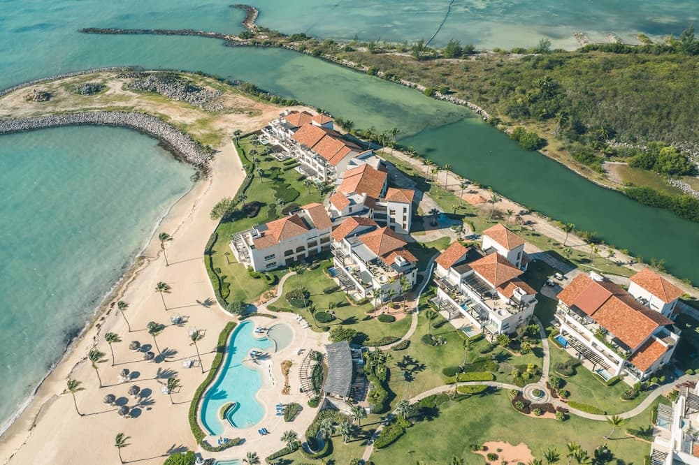 Modern Studio With Ocean View in Punta Palmera — 1
