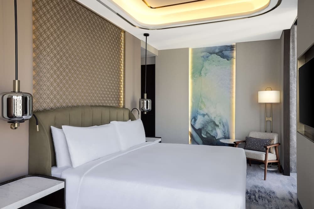 Embassy Suites By Hilton Dubai Business Bay — 4