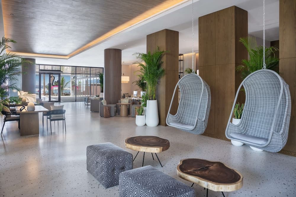 Radisson Beach Resort Palm Jumeirah — 12