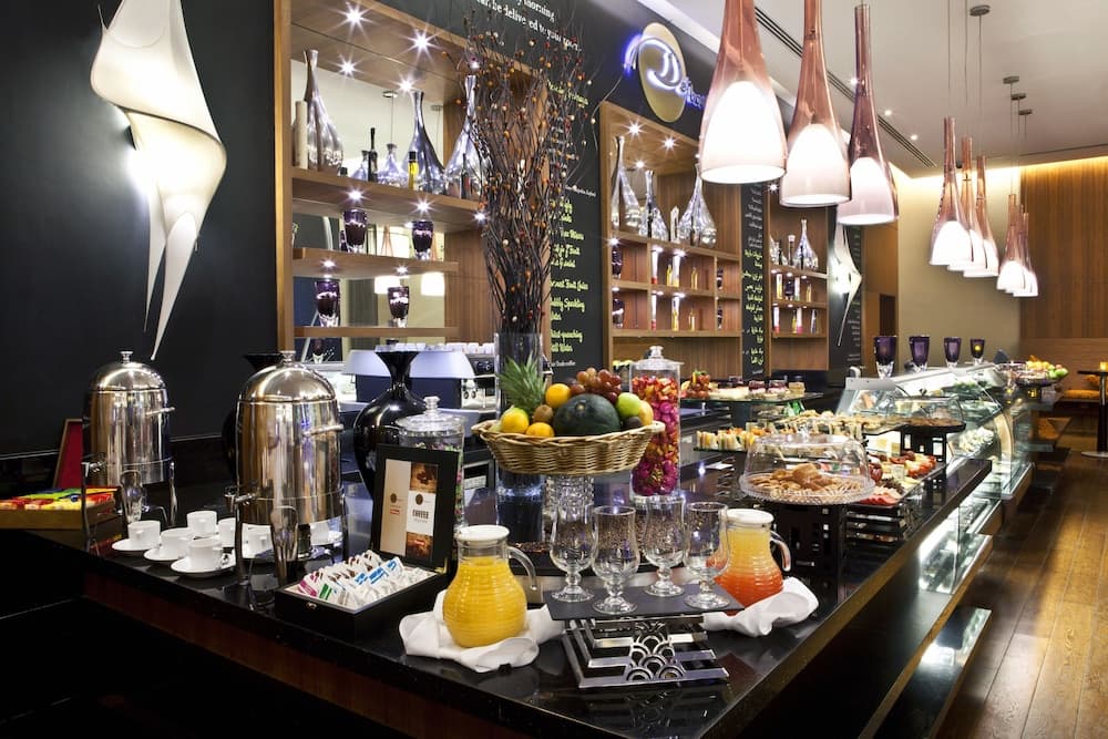 Novotel Suites Mall Avenue Dubai — 30