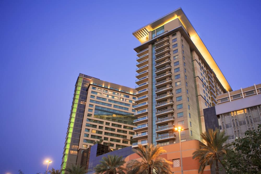 Swissotel Al Ghurair — 20