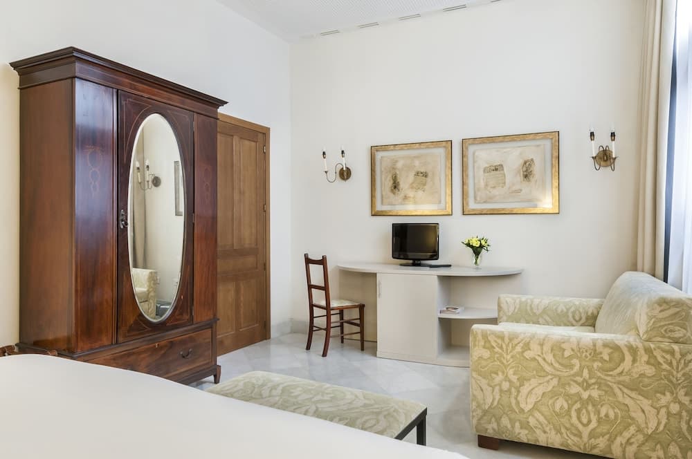Hotel Amadeus Sevilla — 5