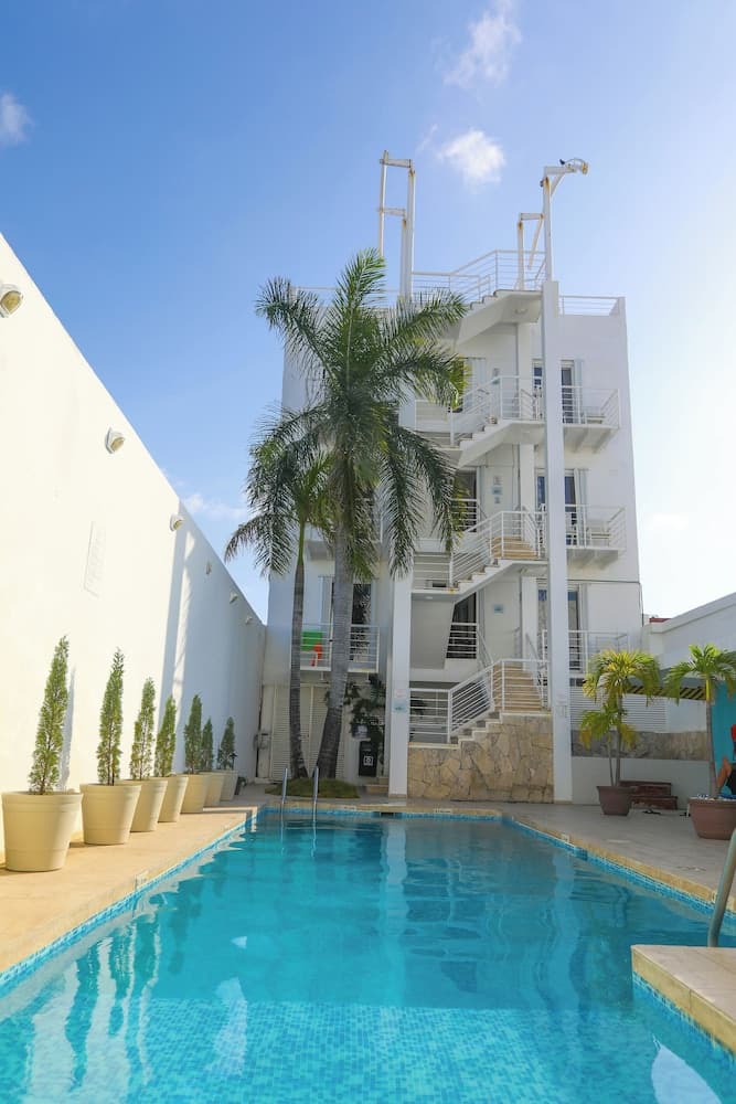 Terracaribe Hotel - In Cancun (Downtown Cancun) — 25