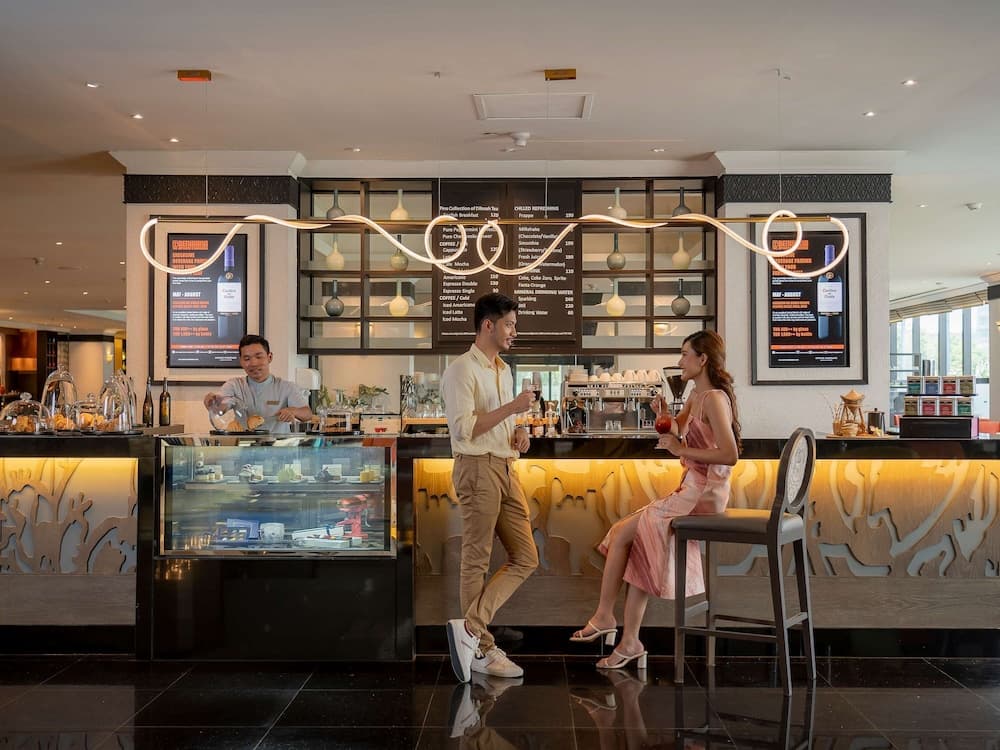 Grand Mercure Bangkok Atrium — 19