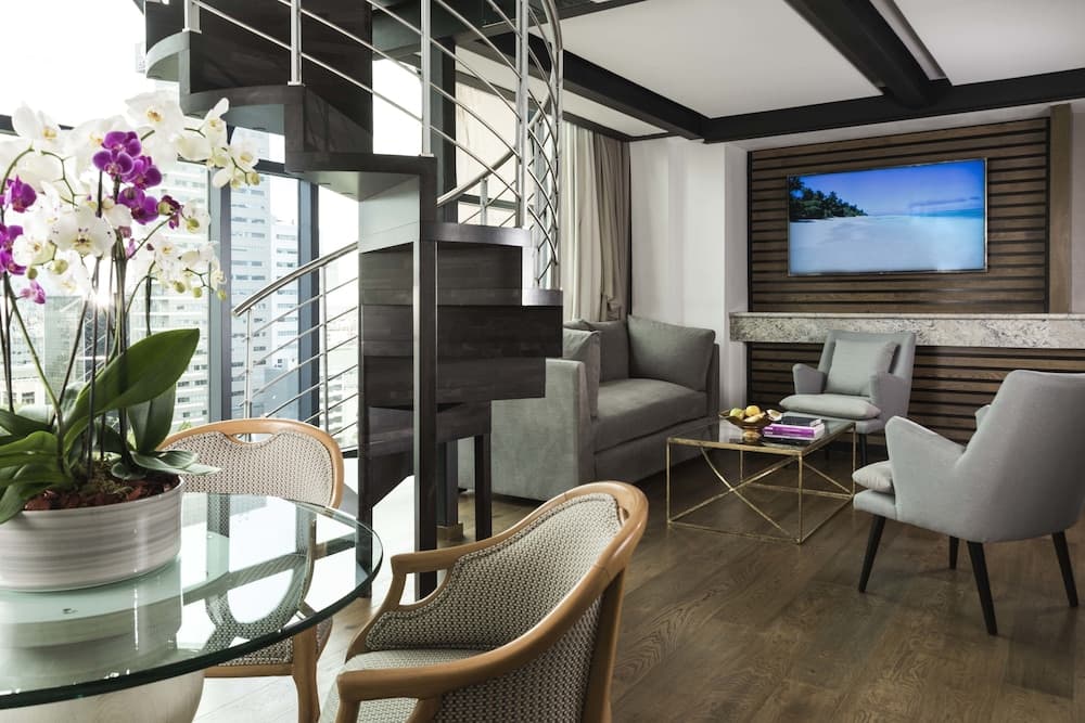 Suites Sky Marquis — 1