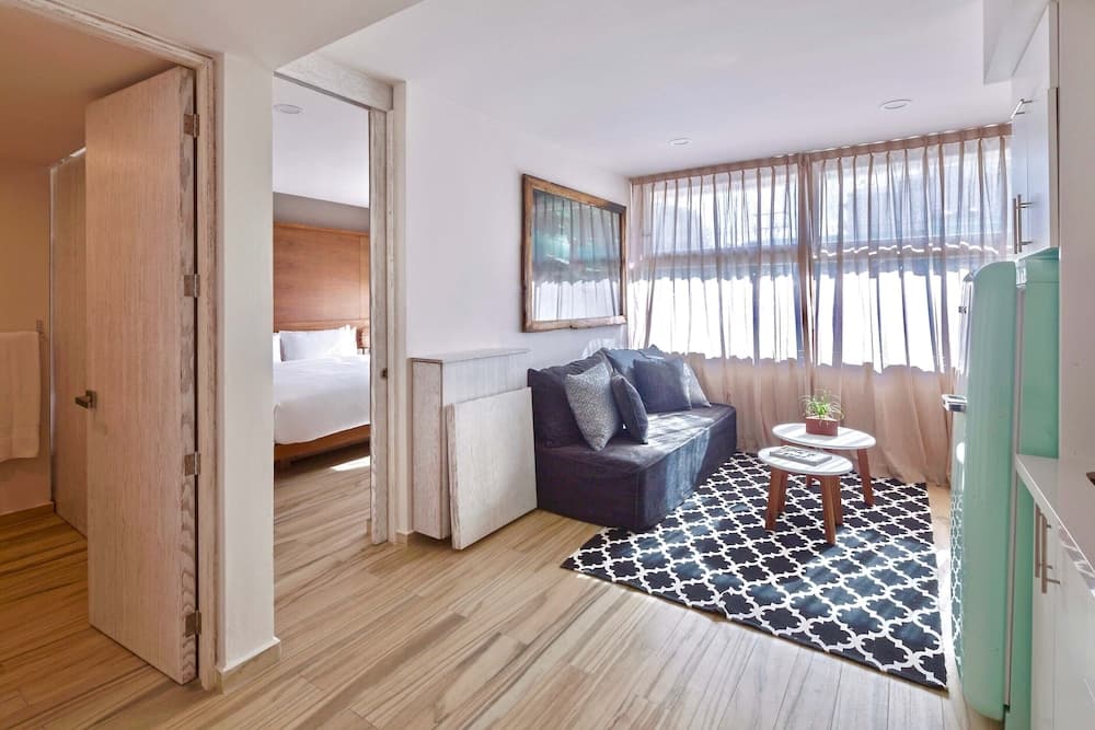 Newport House Playa Hotel Boutique — 23