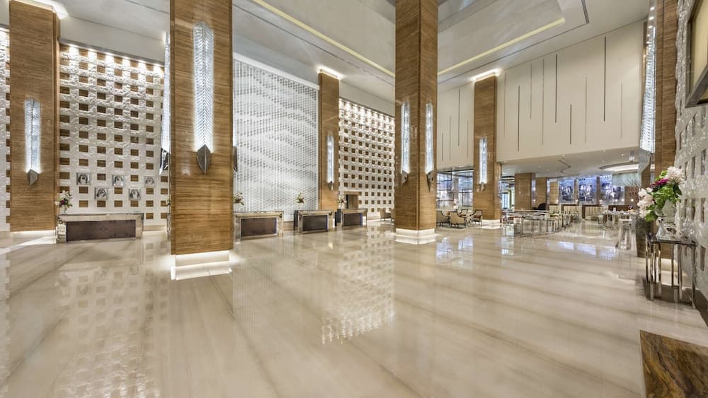 Kempinski Mall Of The Emirates — 7