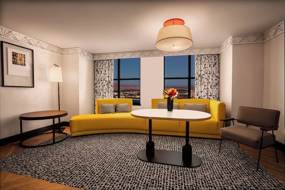 New York-New York Hotel & Kasino — 22